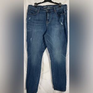 Old Navy Women's Skinny Jeans in Blue